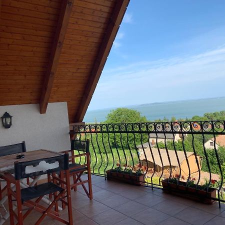 Holidaysport Haus Balatongyörök Extérieur photo