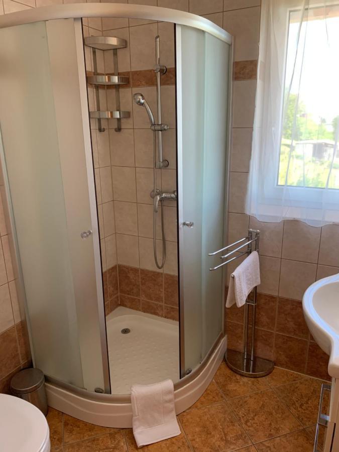 Holidaysport Haus Balatongyörök Extérieur photo