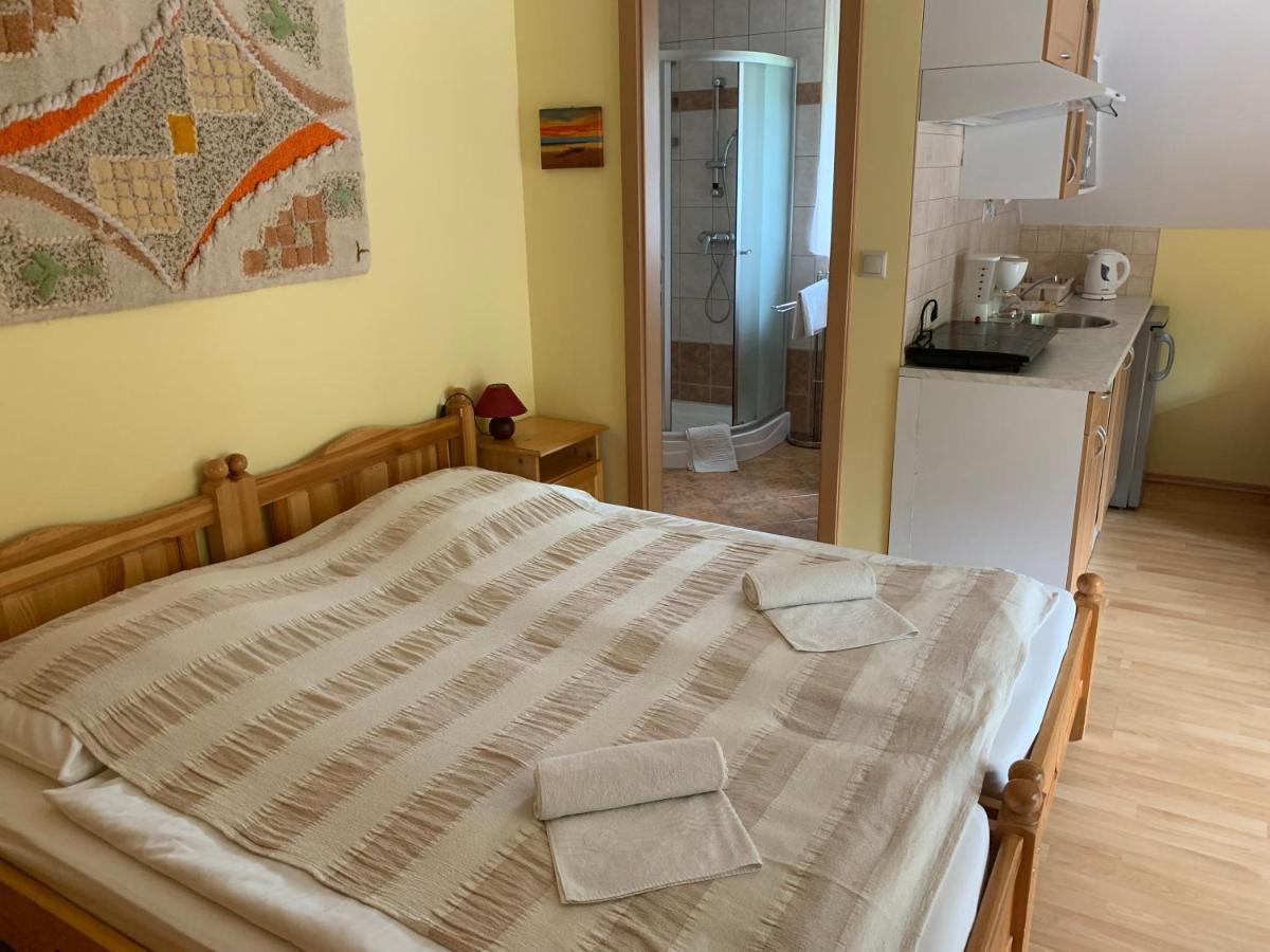 Holidaysport Haus Balatongyörök Extérieur photo